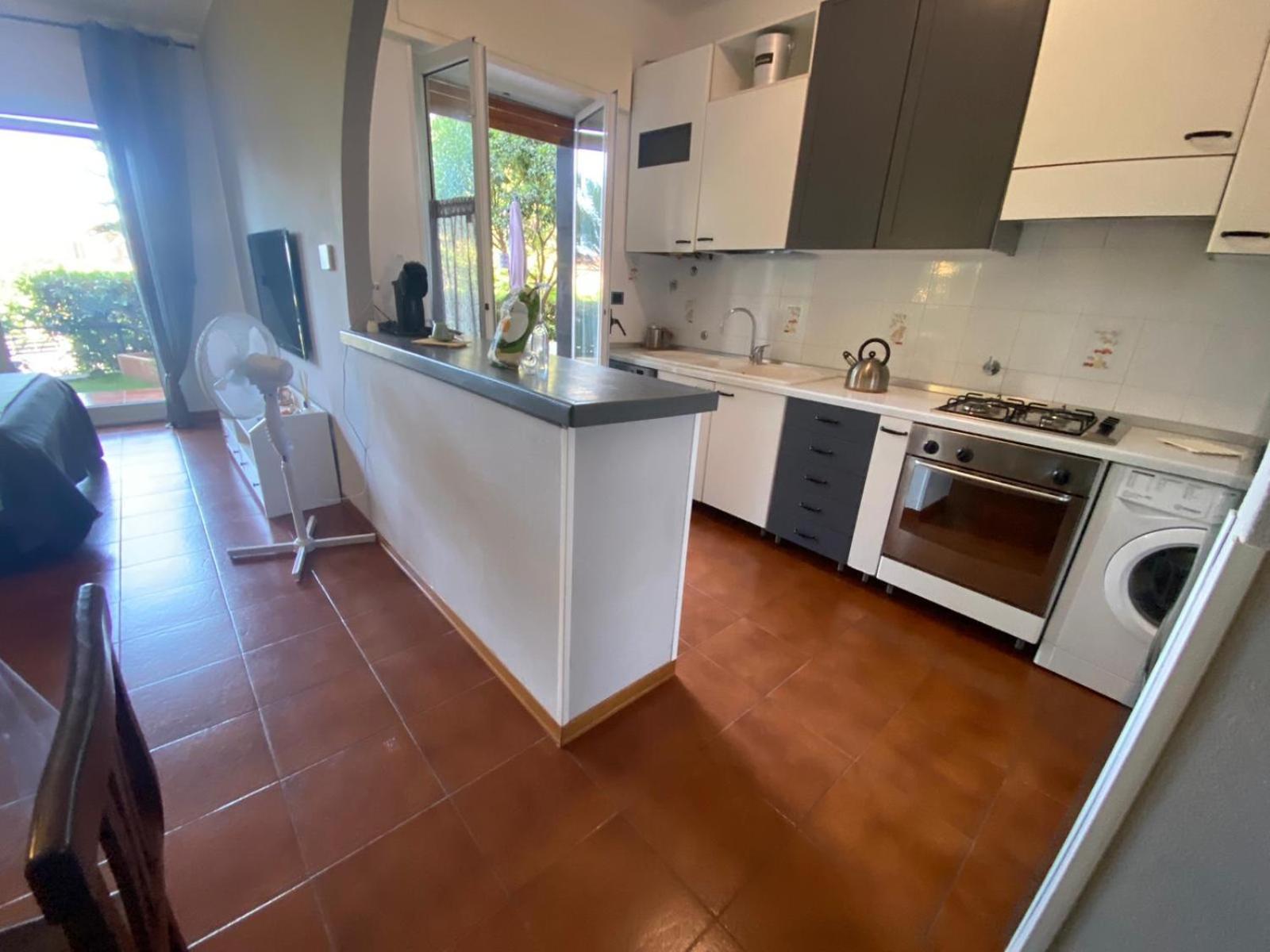 Appartamento Degli Inglesi Sanremo Exterior photo