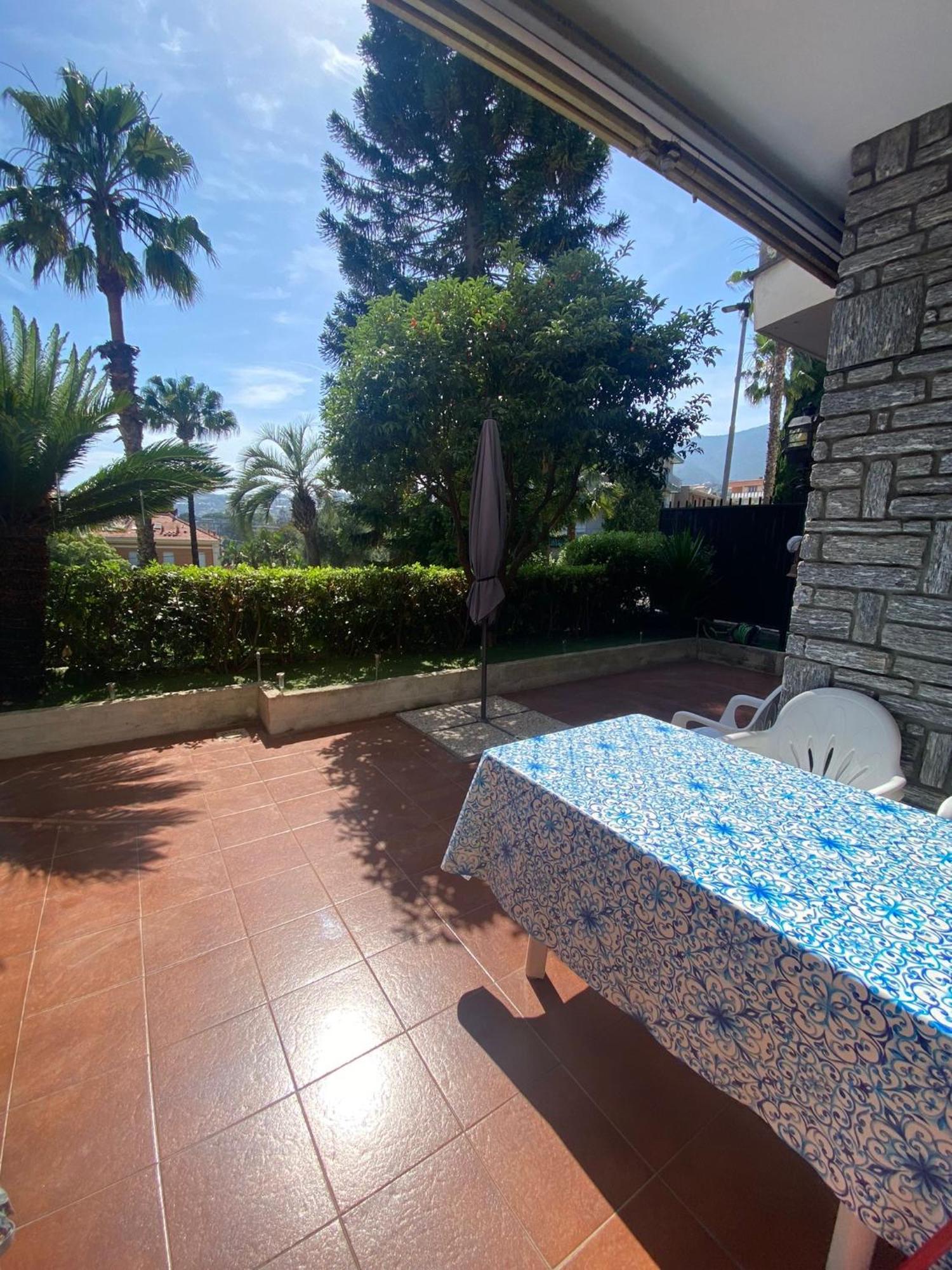 Appartamento Degli Inglesi Sanremo Exterior photo